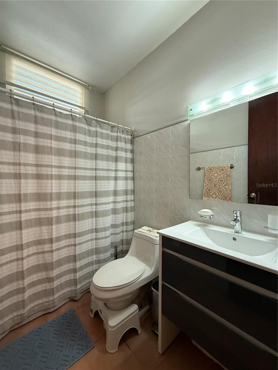 . Topacio St #f-22 Property Photo 9