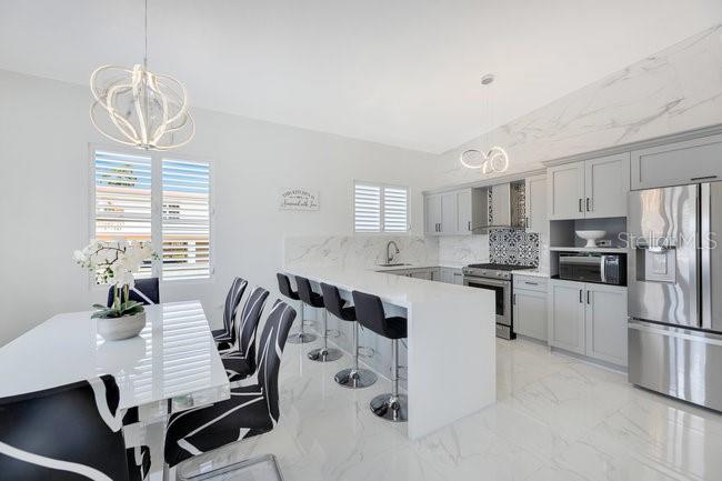 Calle J Property Photo 5