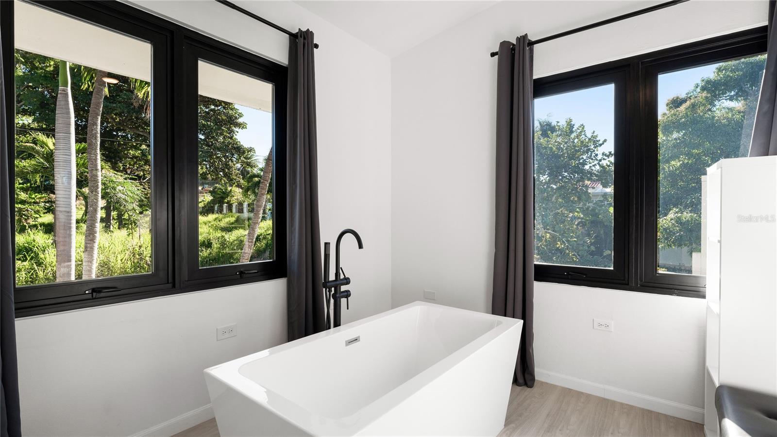 473 Bo. Ensenada Carr 413 Km Hm 0.7 Property Photo 11