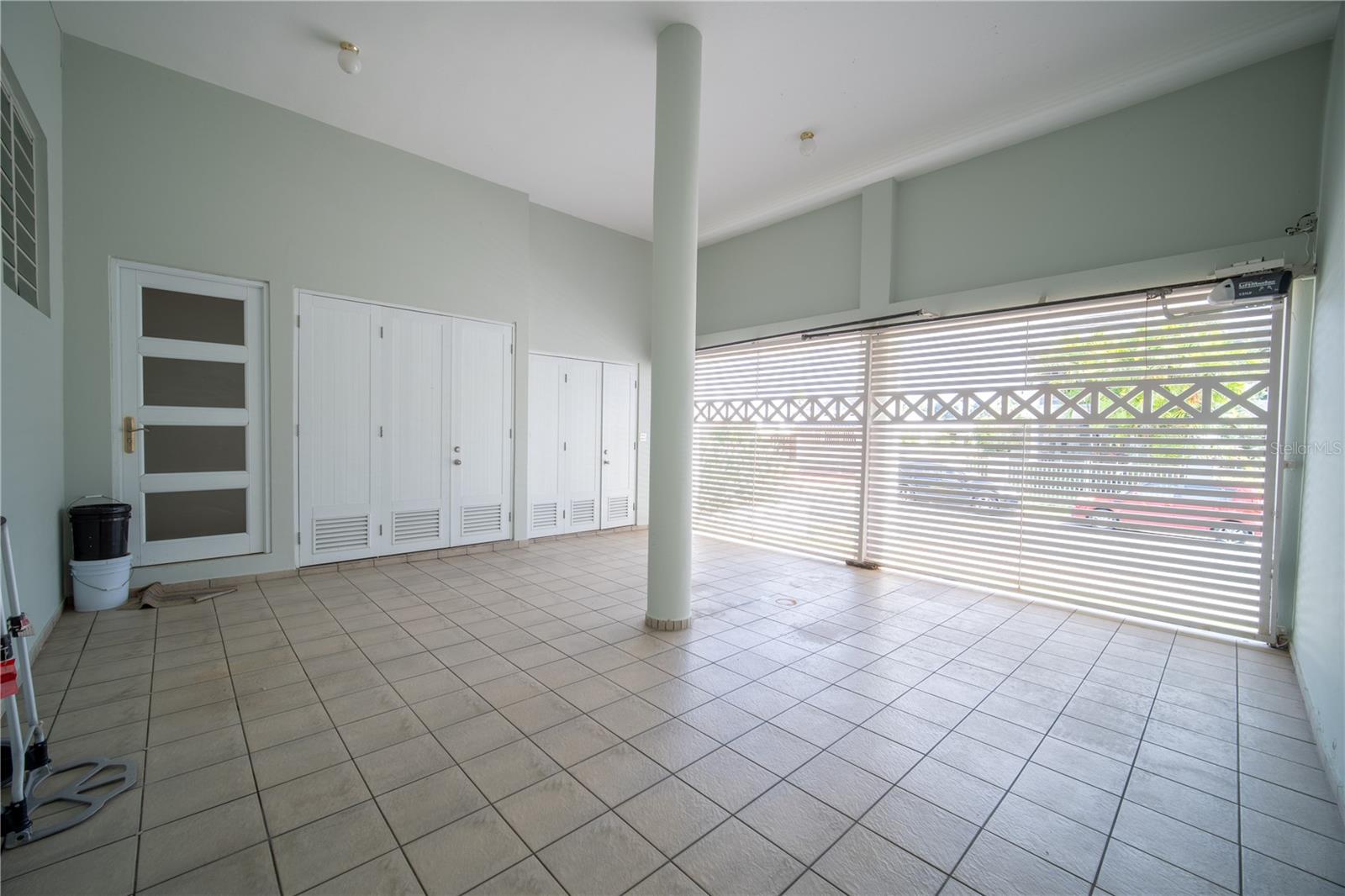 Cll 1 St #602 Property Photo 29