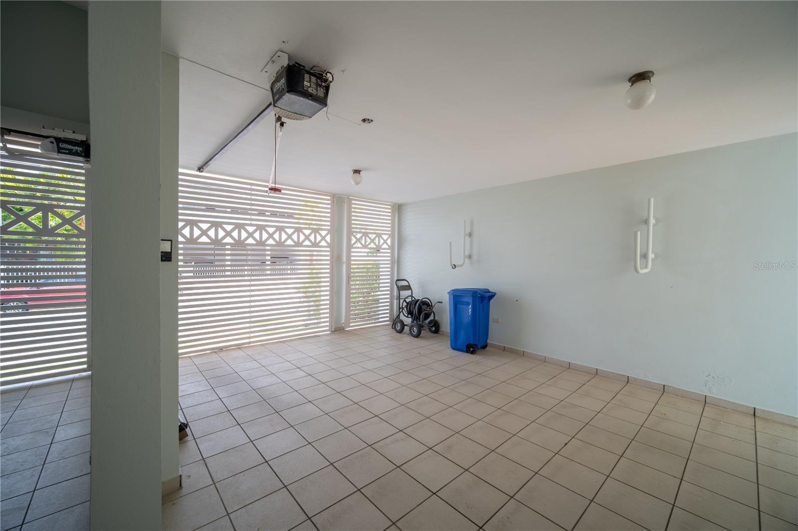 Cll 1 St #602 Property Photo 30