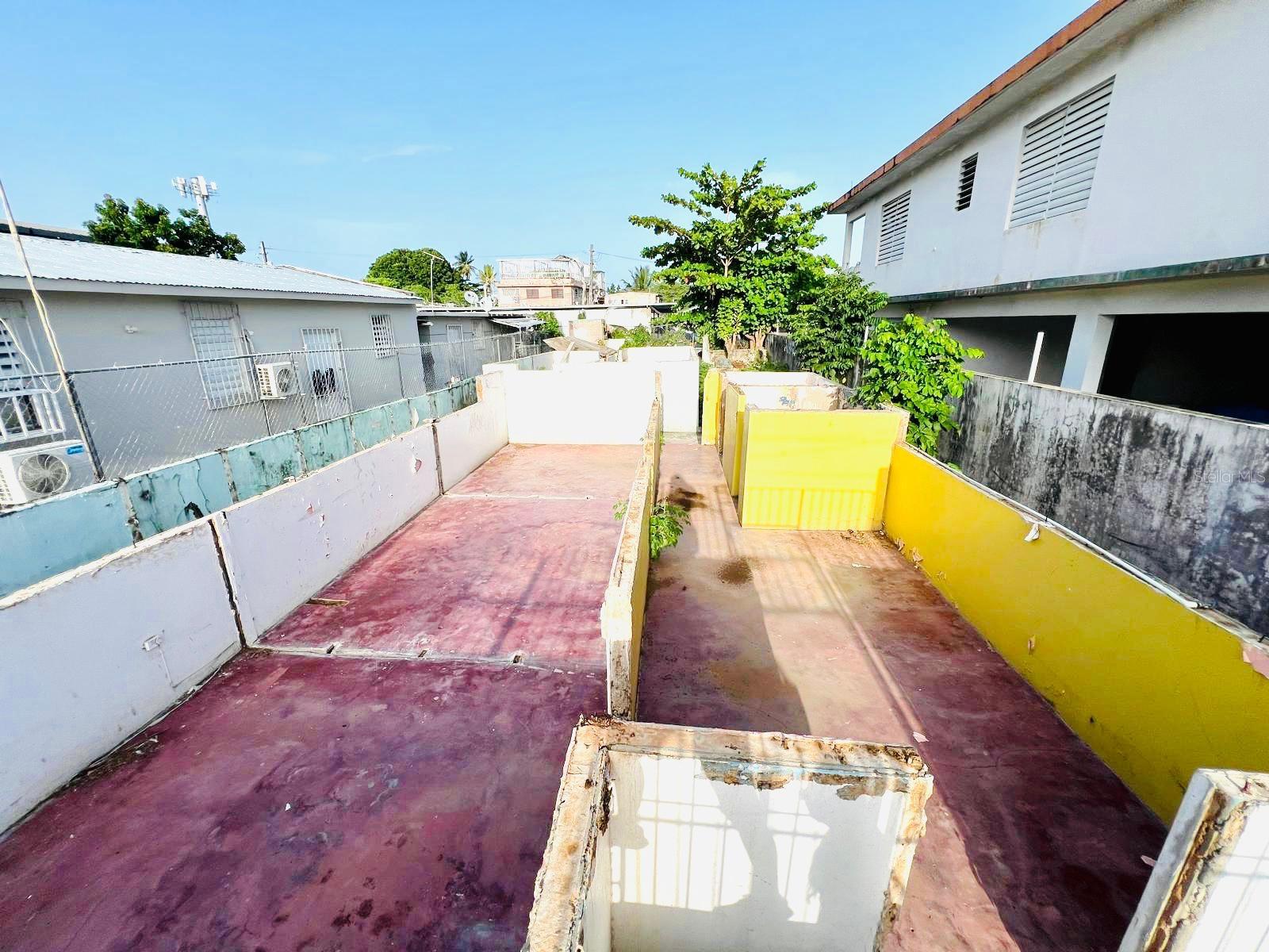 225 Ruíz Belvis Property Photo 1