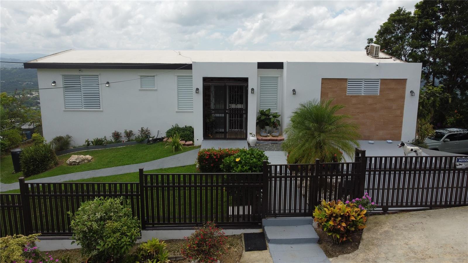 Carr 110 Km 15.4 Property Photo 1