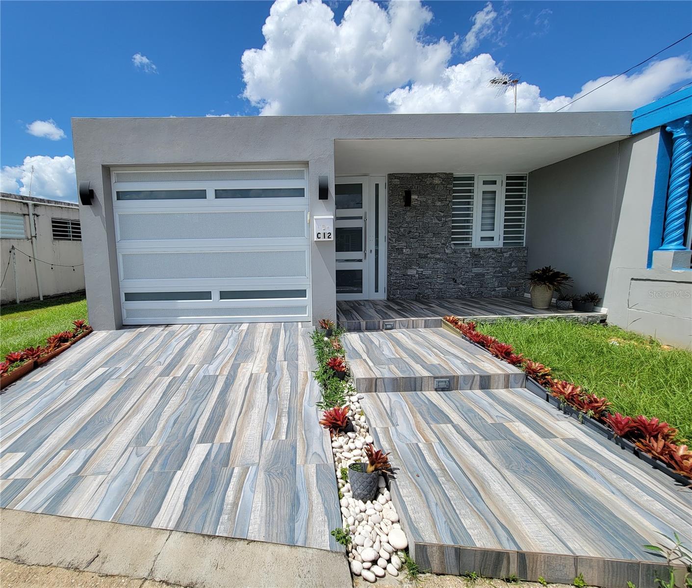7 Trintarias St., Jardines De Dorado Dev. #c-12 Property Photo 1
