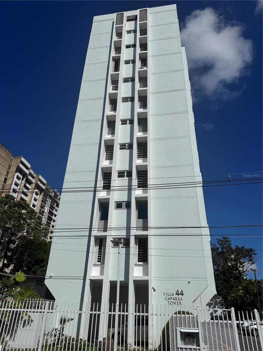 Villa Caparra Tower 44 A #6-a Property Photo 1