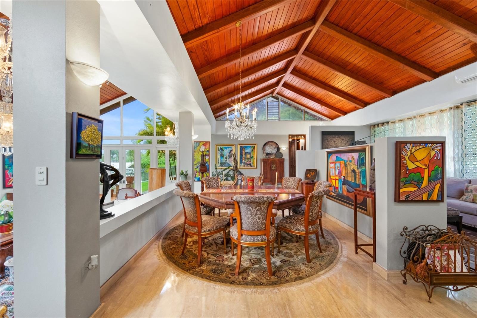 201 Rey Gustavo, La Villa De Torrimar Property Photo 7