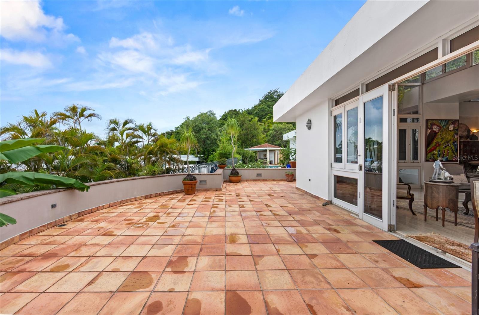 201 Rey Gustavo, La Villa De Torrimar Property Photo 8