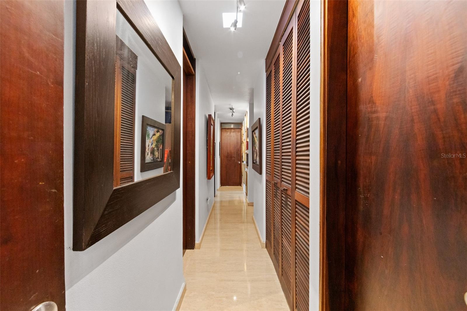 201 Rey Gustavo, La Villa De Torrimar Property Photo 13
