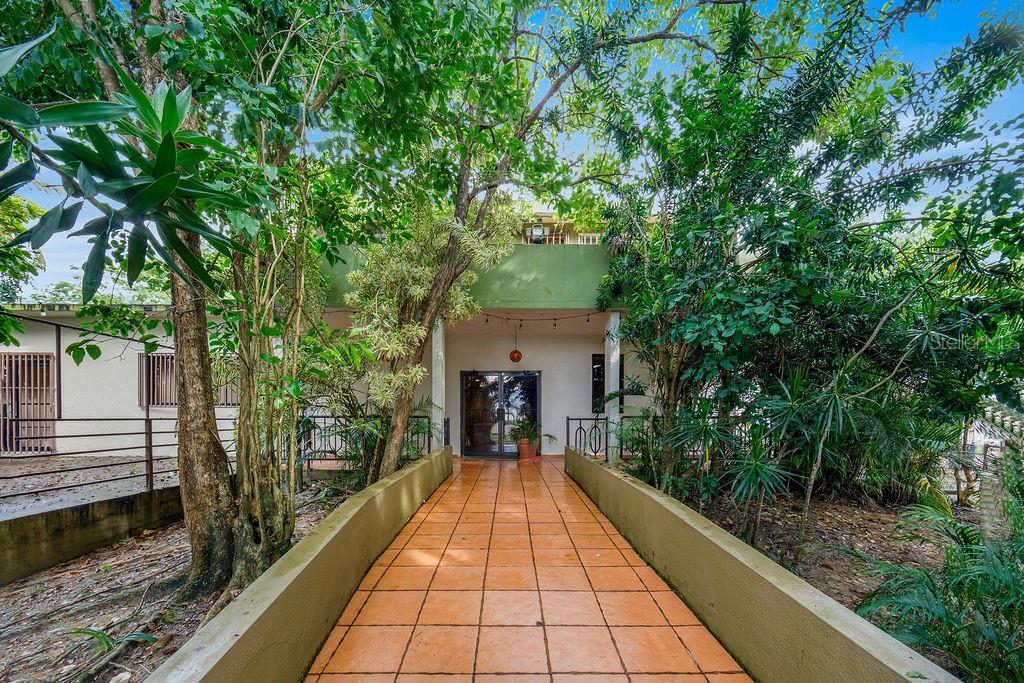 690 Los Naborias St Property Photo 1