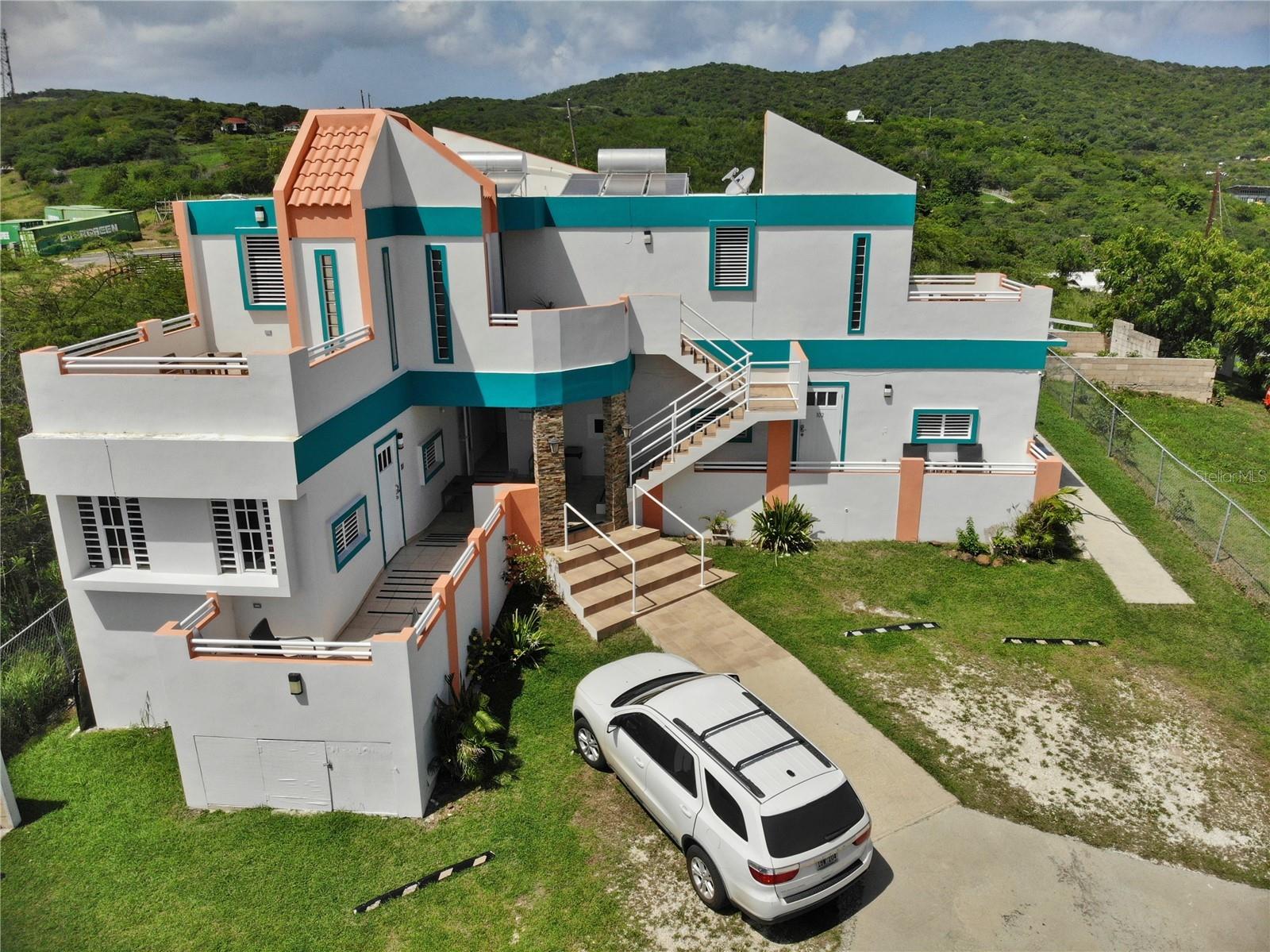 250 Las Delicias Property Photo 2