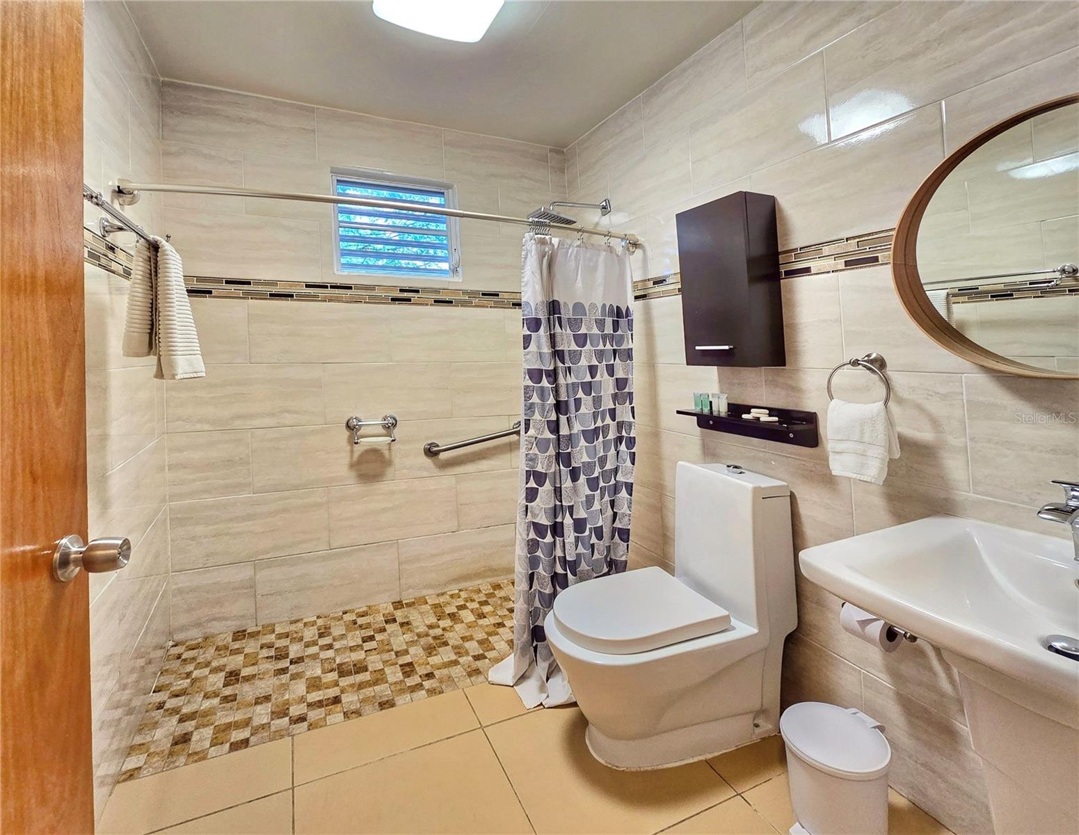 250 Las Delicias Property Photo 11