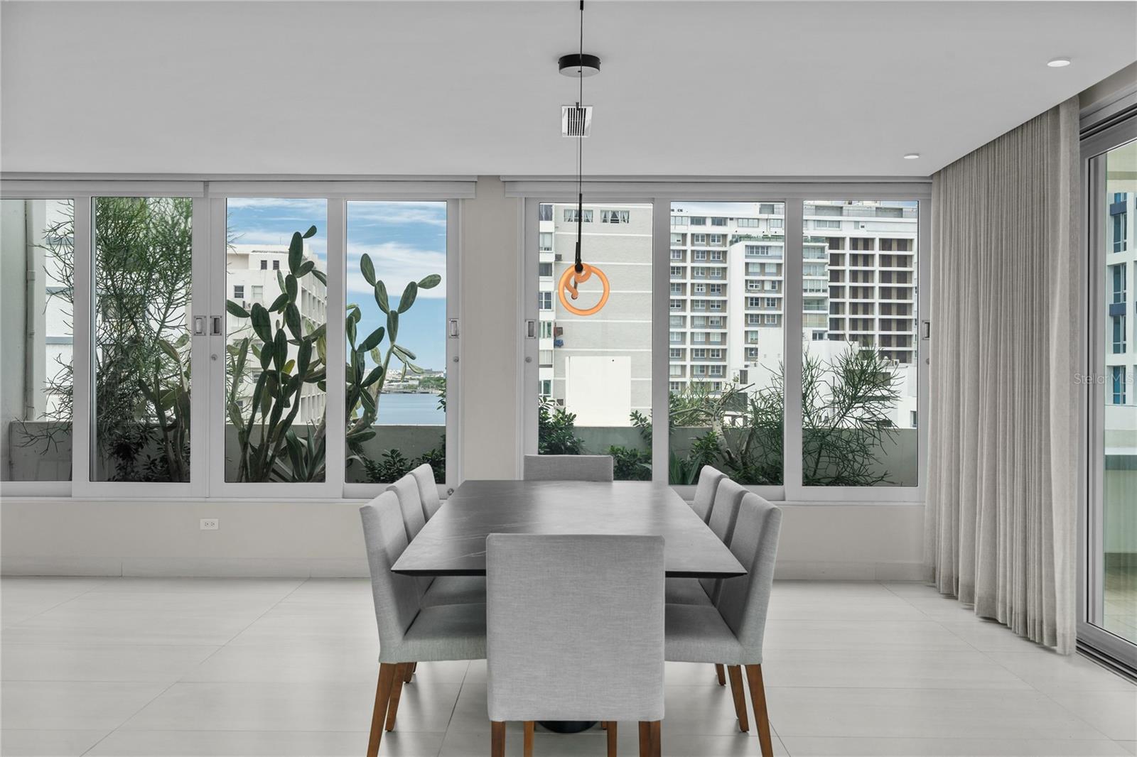 1115 Calle Piccioni #ph Property Photo 6