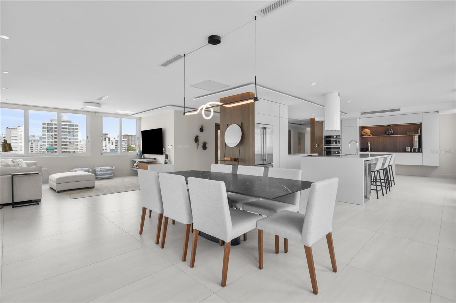 1115 Calle Piccioni #ph Property Photo 7