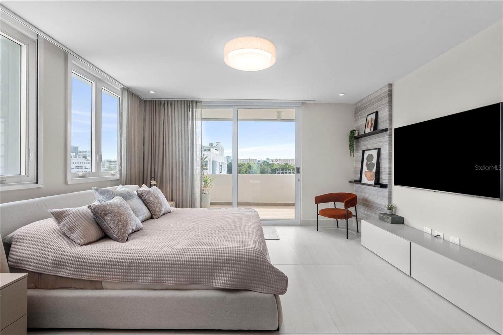 1115 Calle Piccioni #ph Property Photo 17