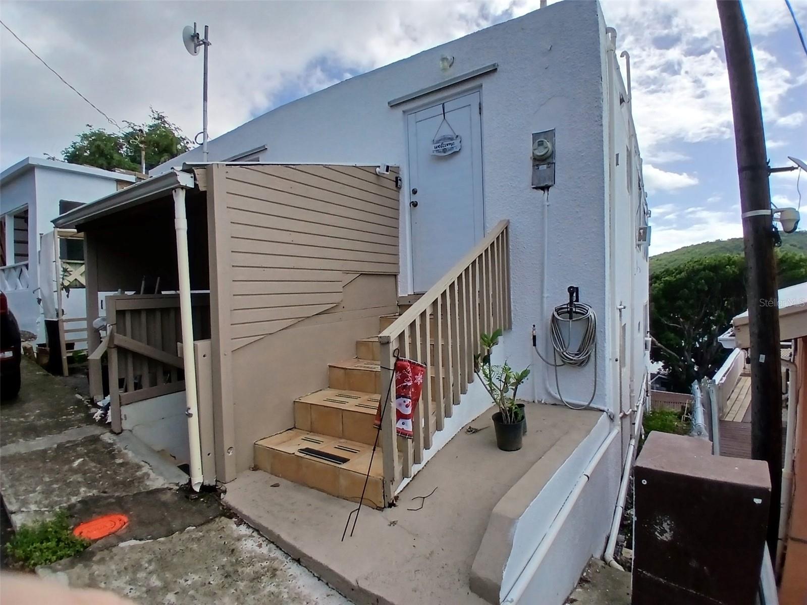 27 WILLIAM FONT STREET