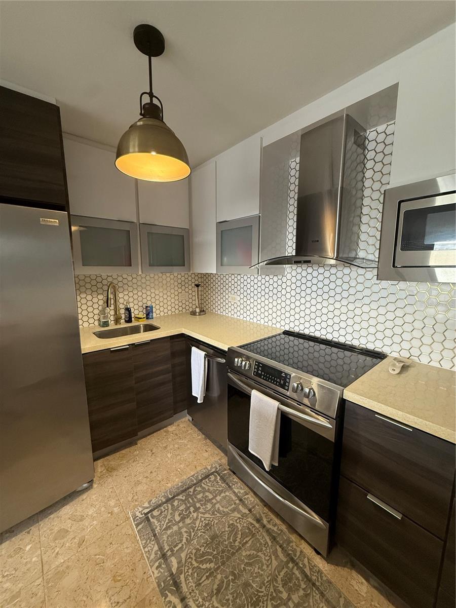 3001 Ave Isla Verde Plaza Del Mar #405 Property Photo 11