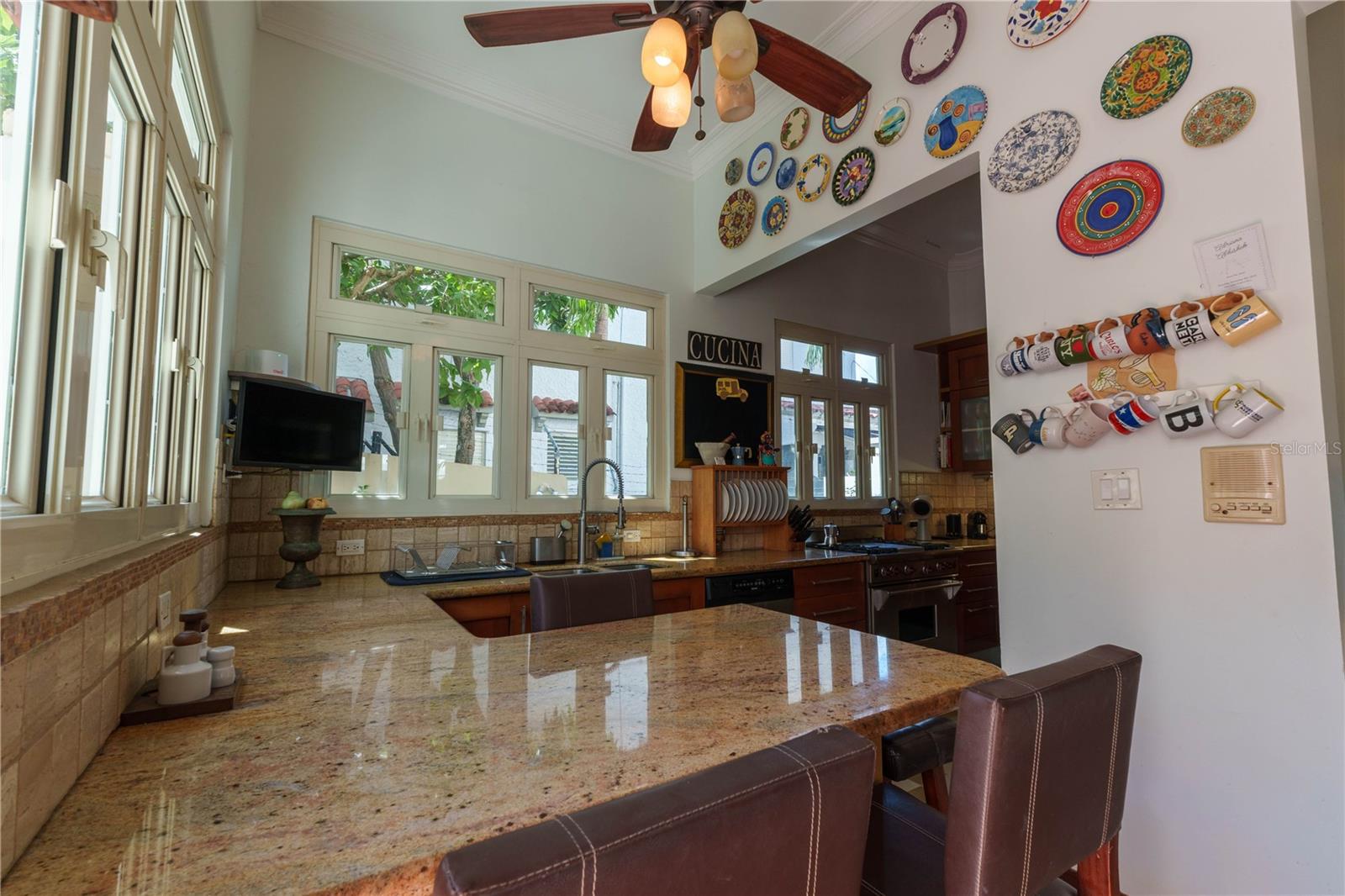 655 Concordia Property Photo 10
