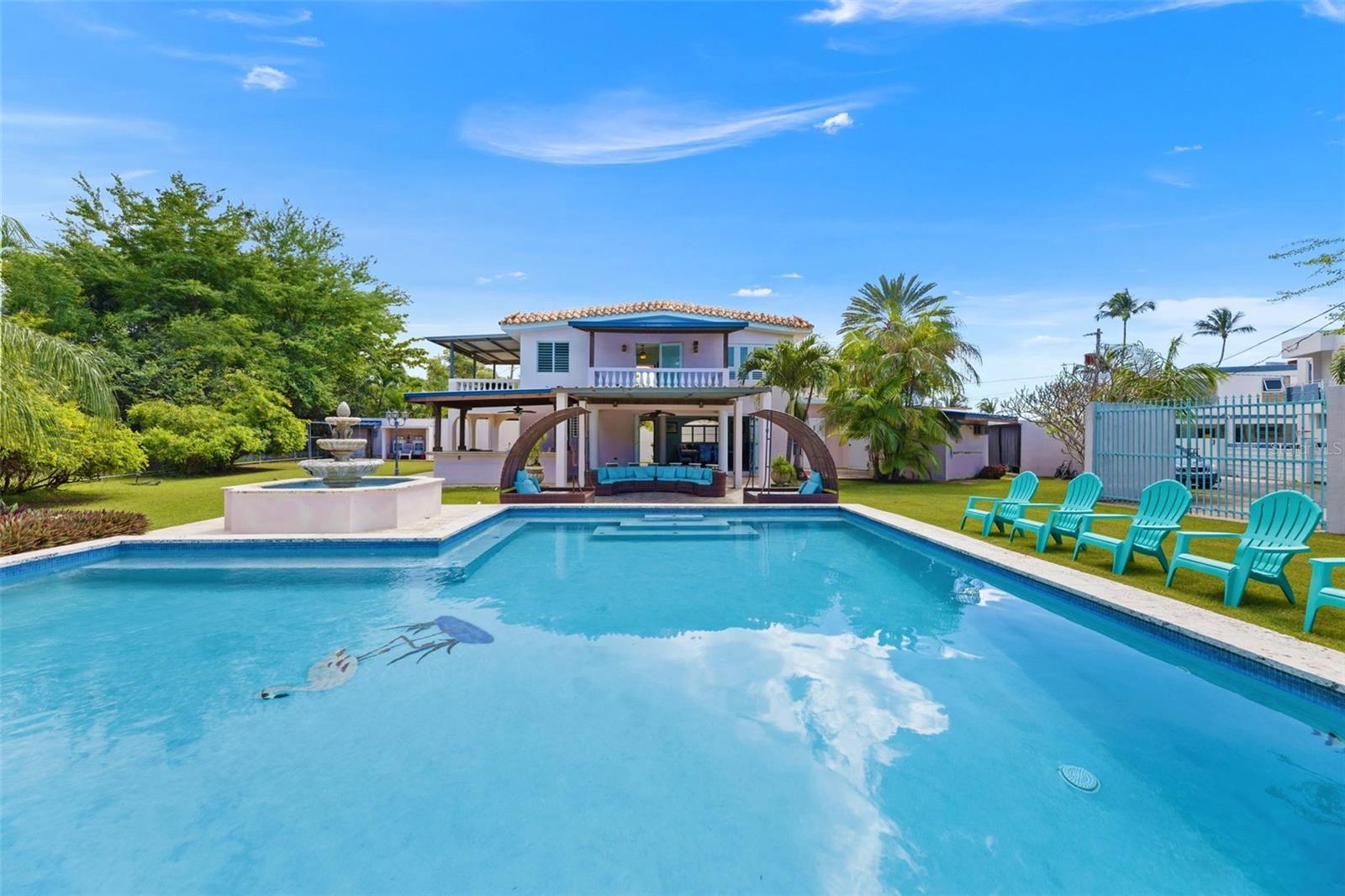 23 Casa Canal Property Photo 1