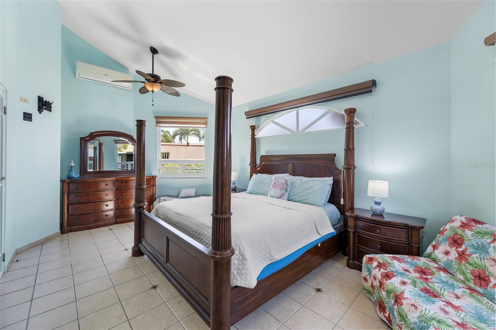 23 Casa Canal Property Photo 10