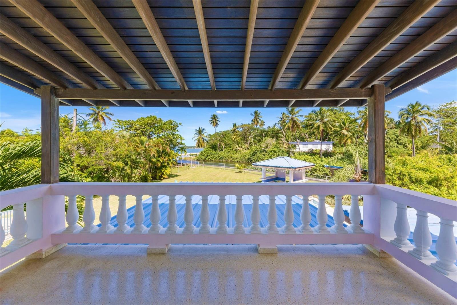 23 Casa Canal Property Photo 17