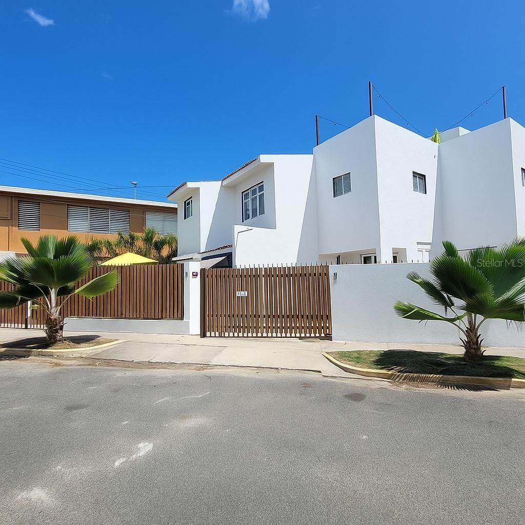 2301 Soldado Cruz Property Photo