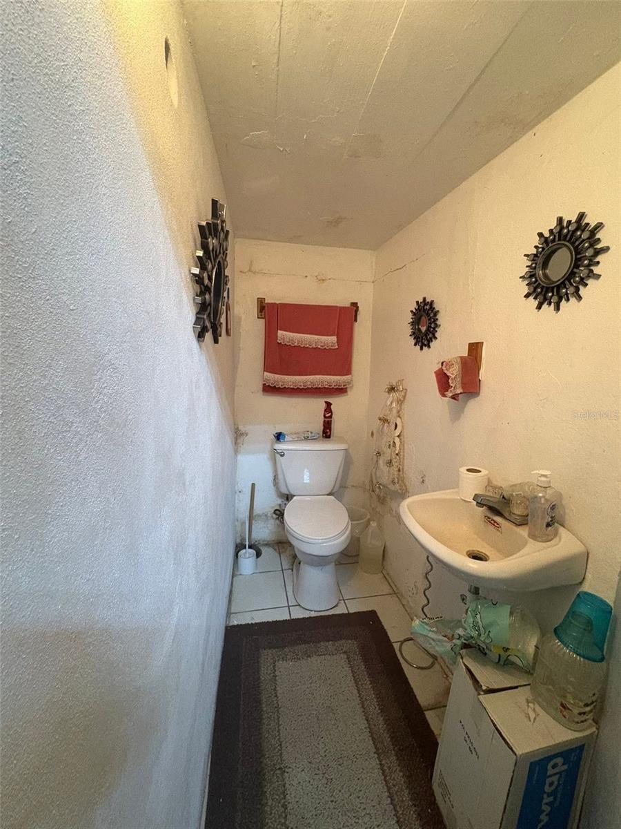 2 Barbosa Ave Ave Property Photo 6