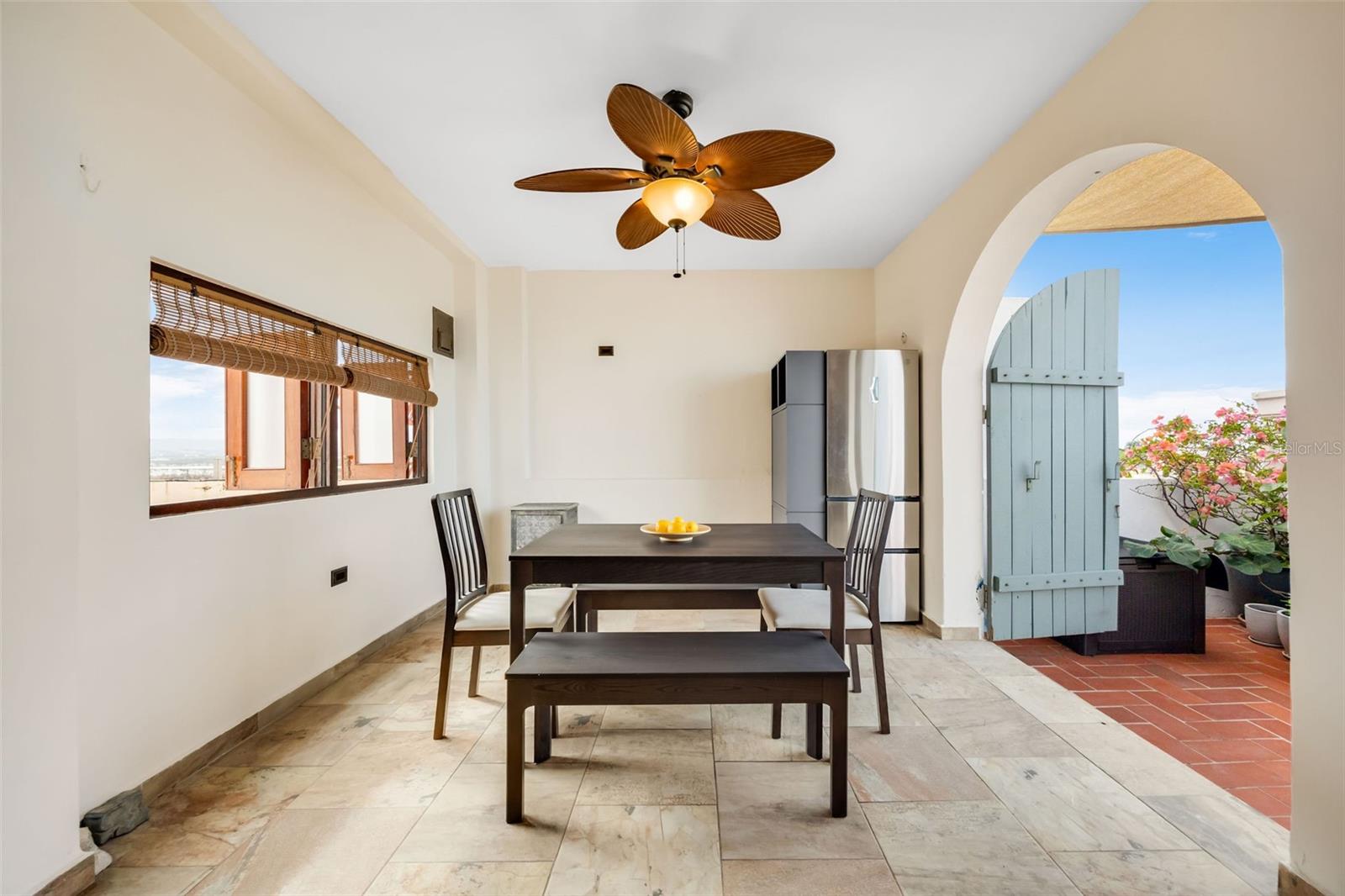 152 Rafael Cordero #ph-2 Property Photo 6