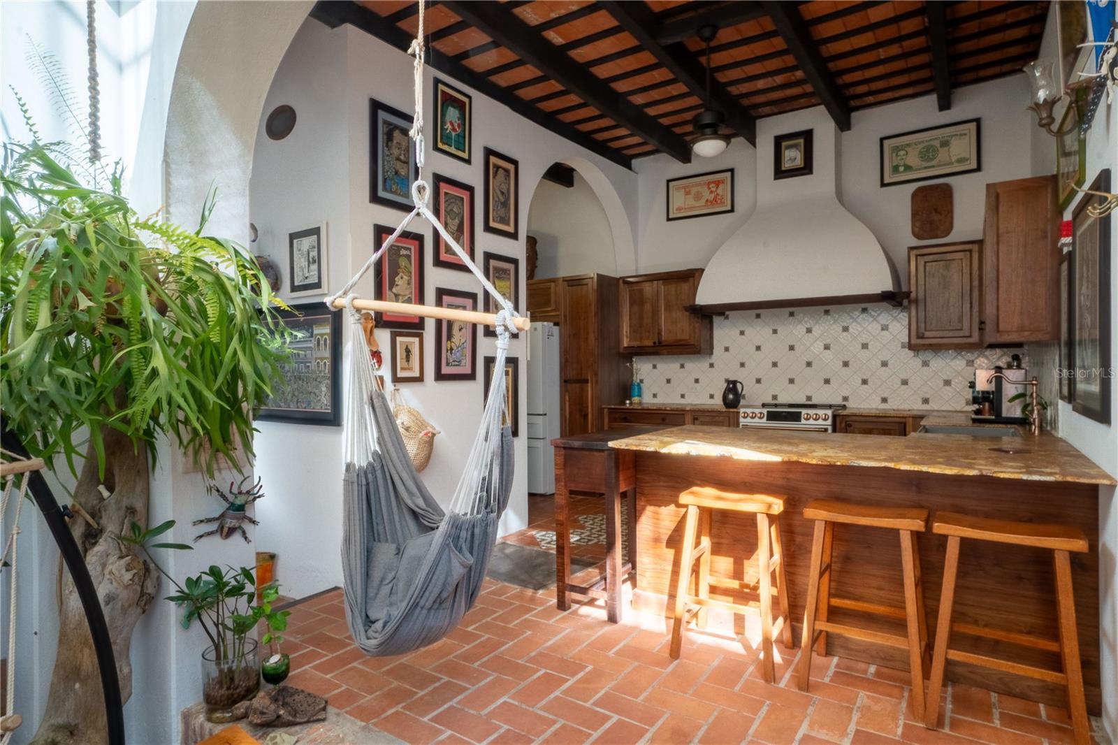 3 Cruz Property Photo 11