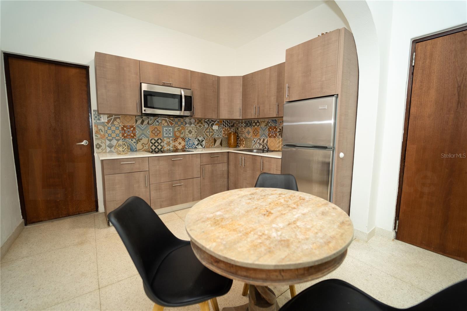 2019 Cacique St Property Photo 4