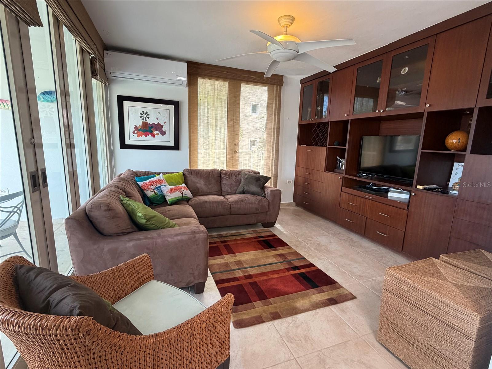Apt B-205 Cond. Harbour Points Property Photo 7