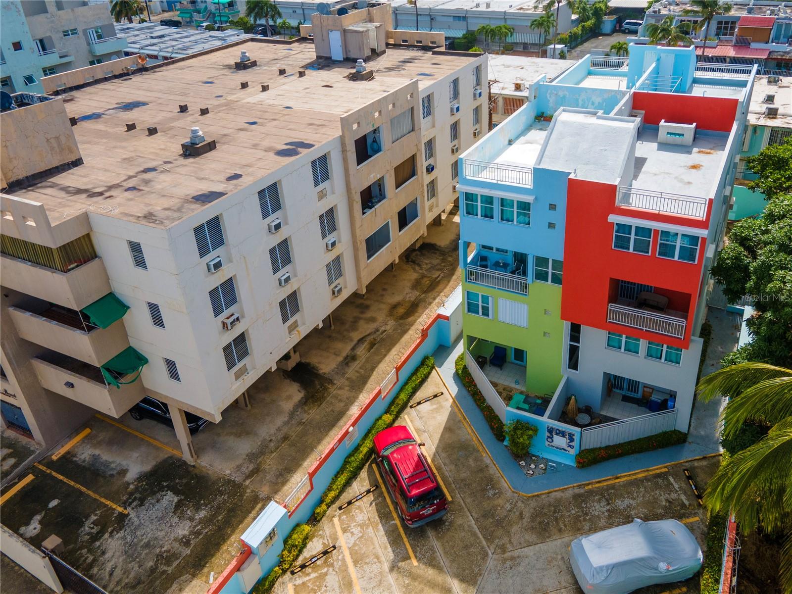 707 Ocean Drive #a-4 Property Photo 2