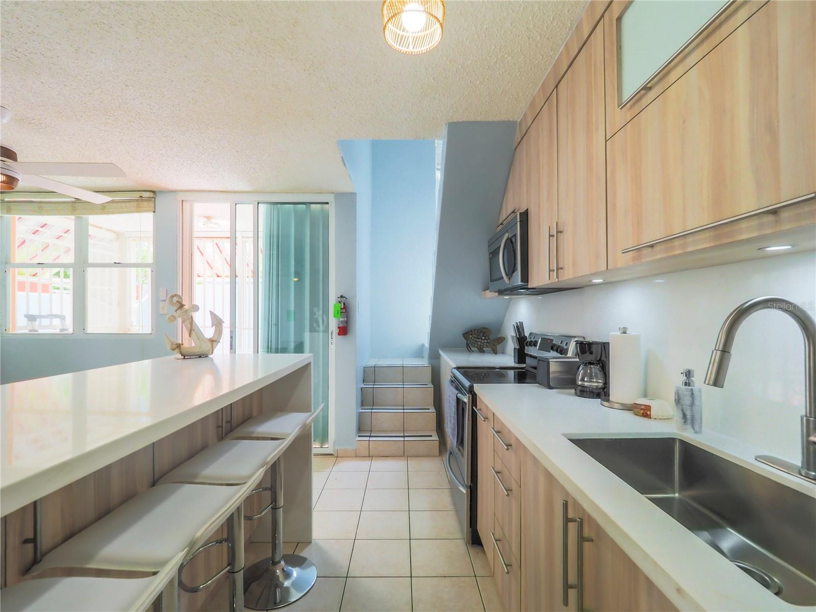 707 Ocean Drive #a-4 Property Photo 12