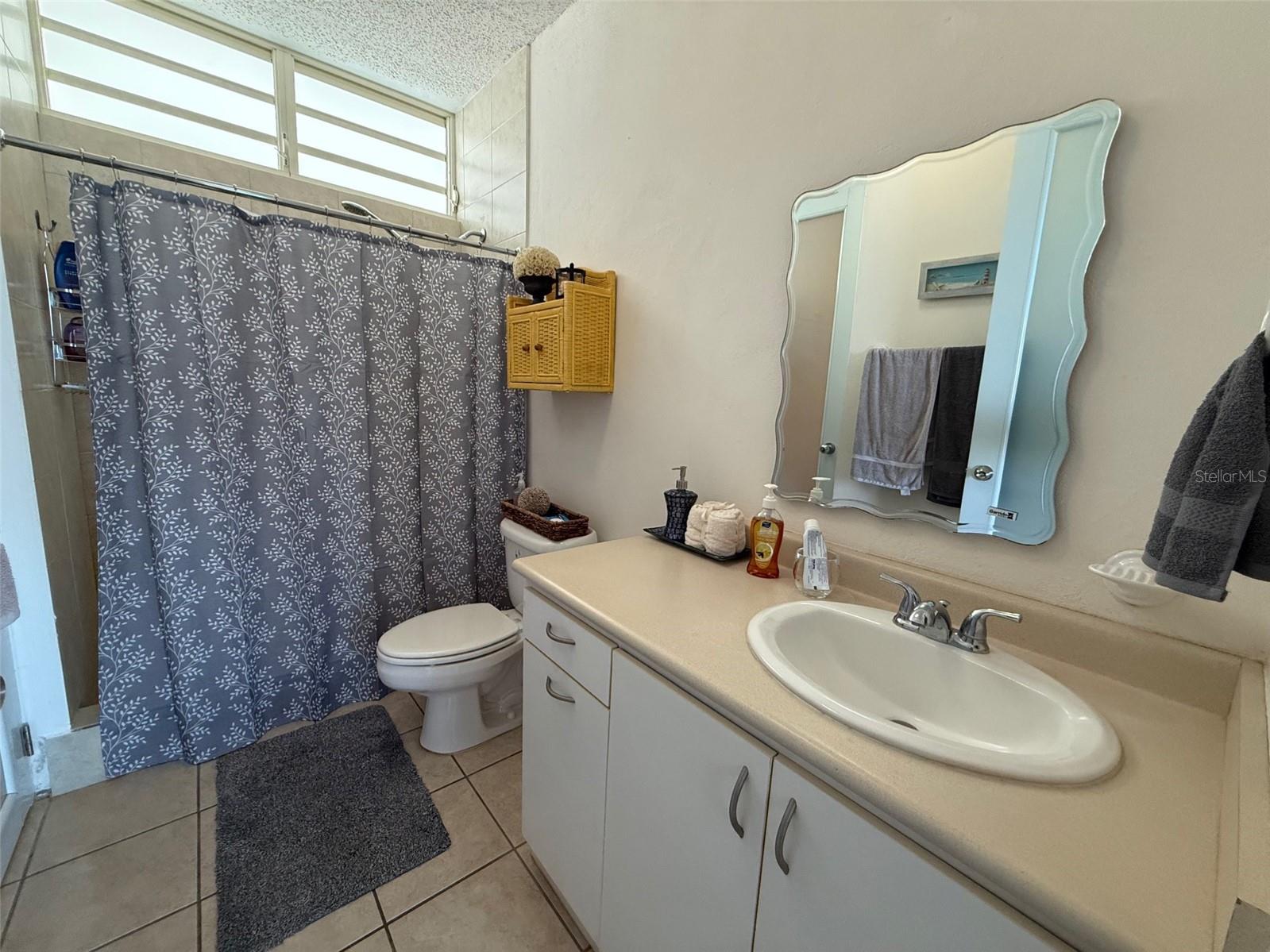Condo Pelican Reef Apt 302 #302 Property Photo 8