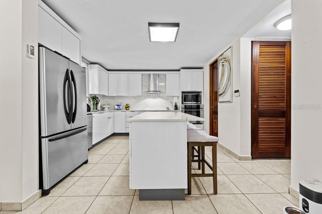 H2 Mar De Bering #638 Property Photo 4