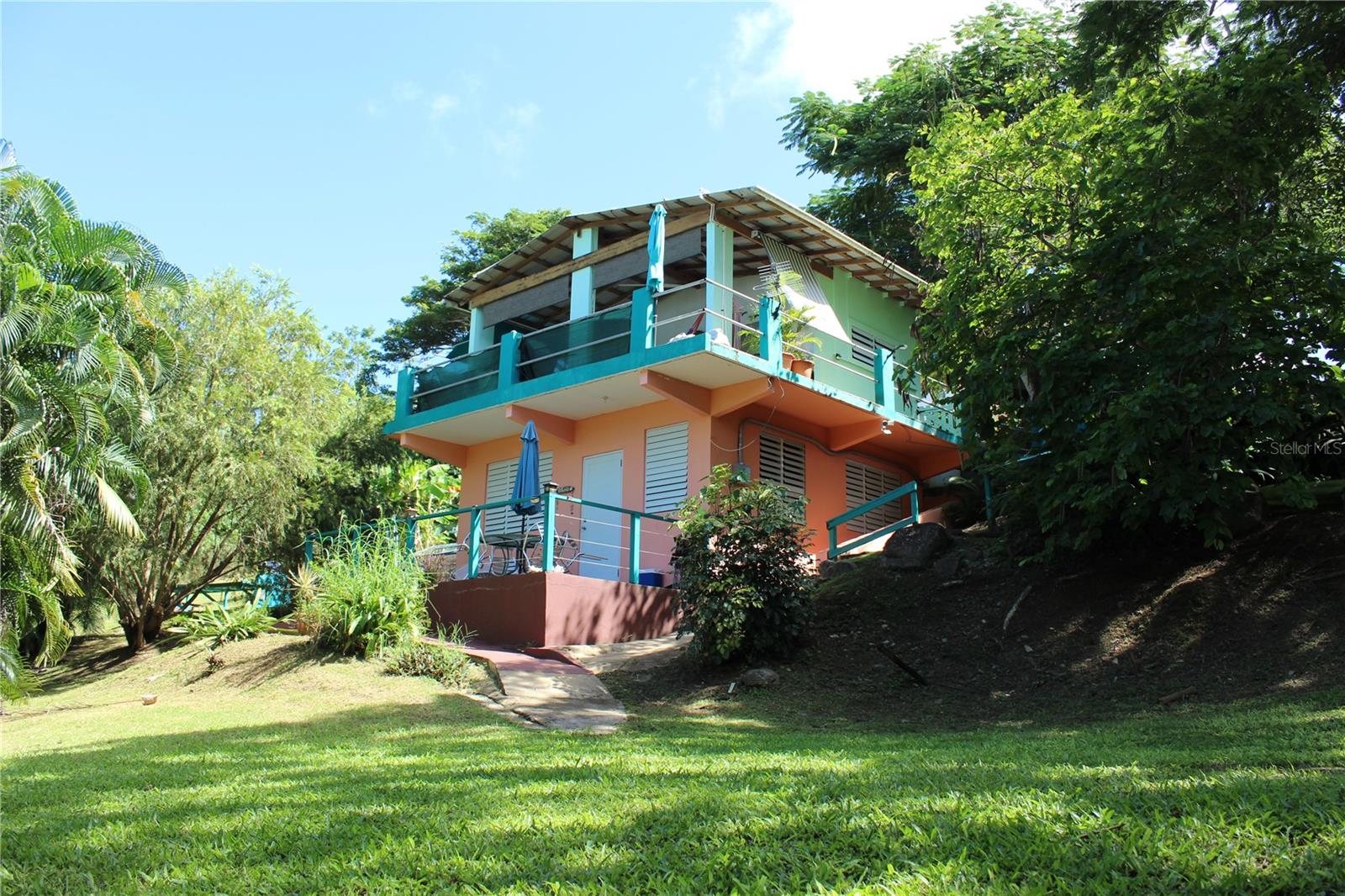 15 Bird's Nest Studios Property Photo 4