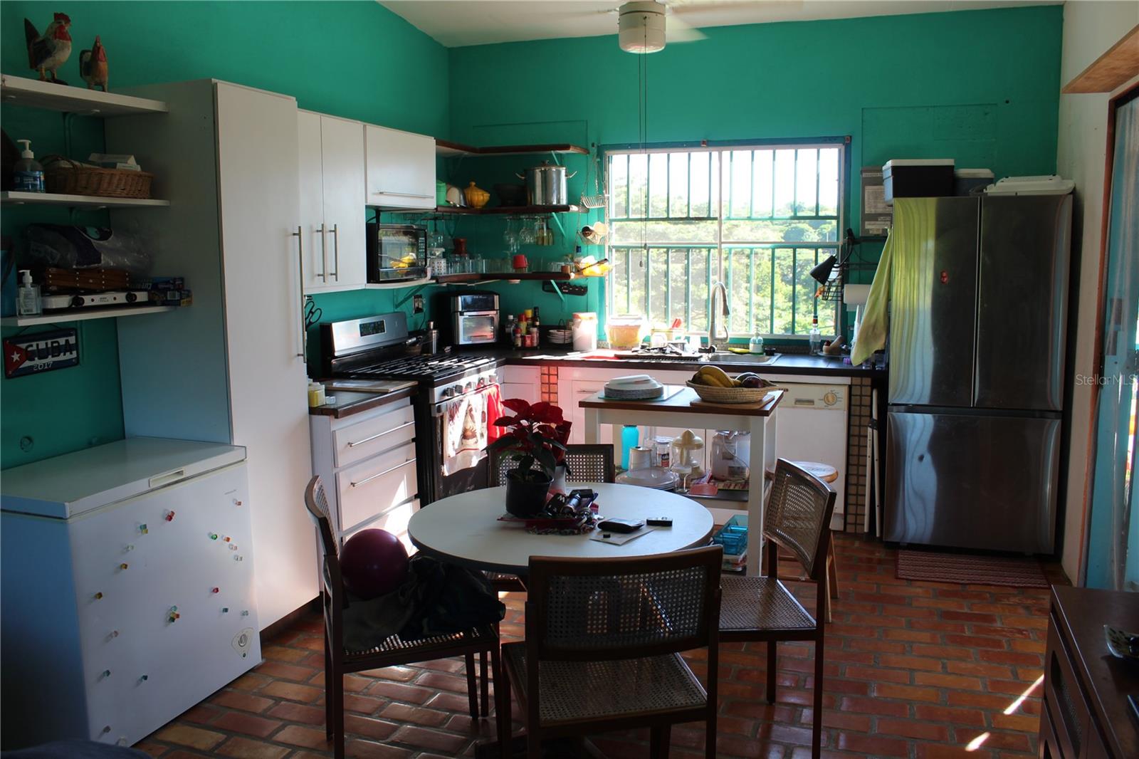 15 Bird's Nest Studios Property Photo 15