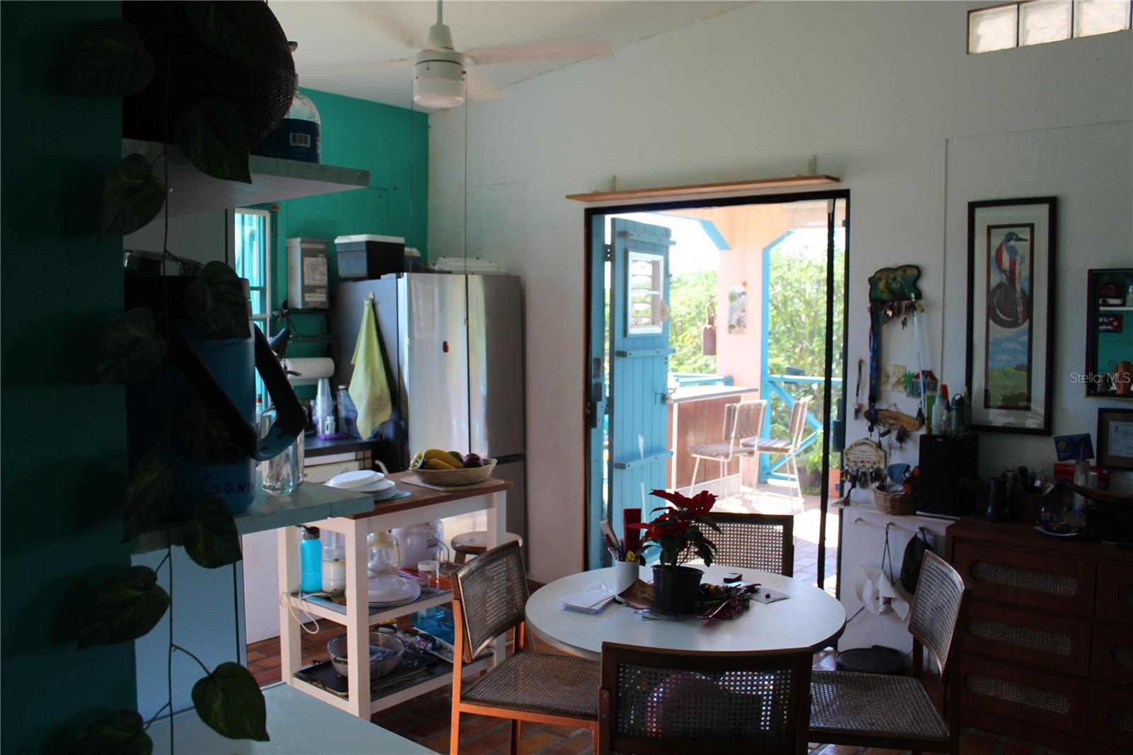 15 Bird's Nest Studios Property Photo 23