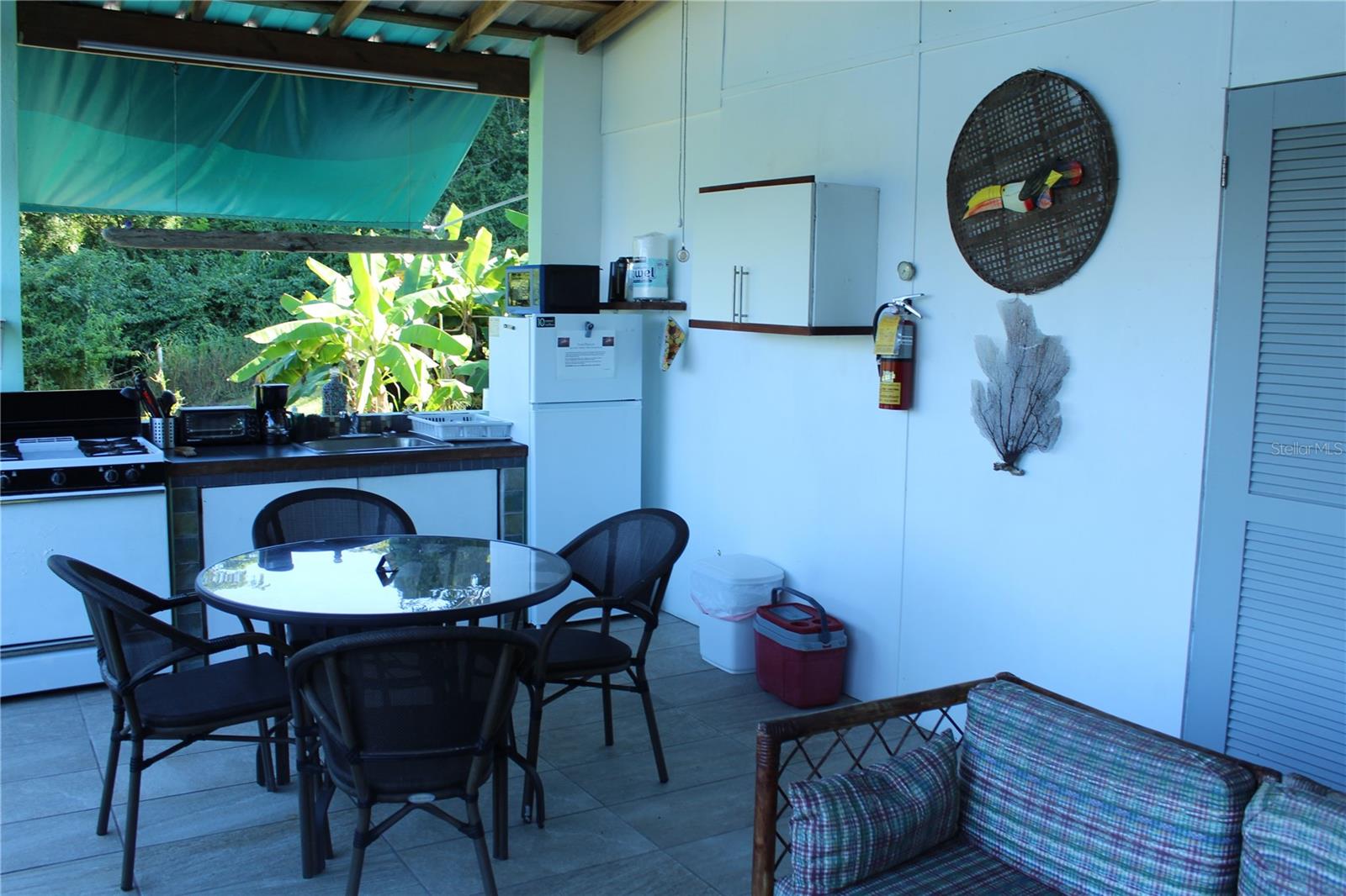 15 Bird's Nest Studios Property Photo 38