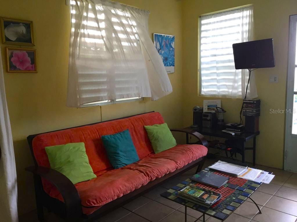 15 Bird's Nest Studios Property Photo 45