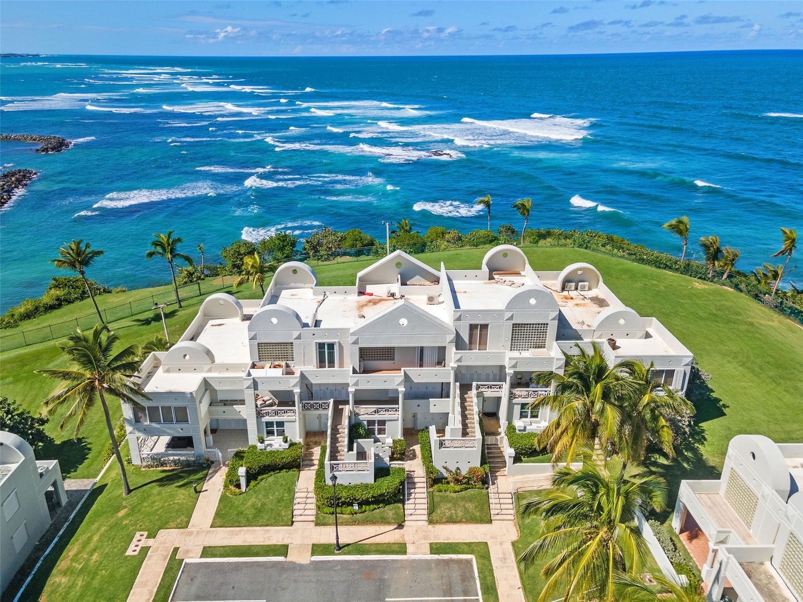 Villas De Costa Dorada #h3 Property Photo 1