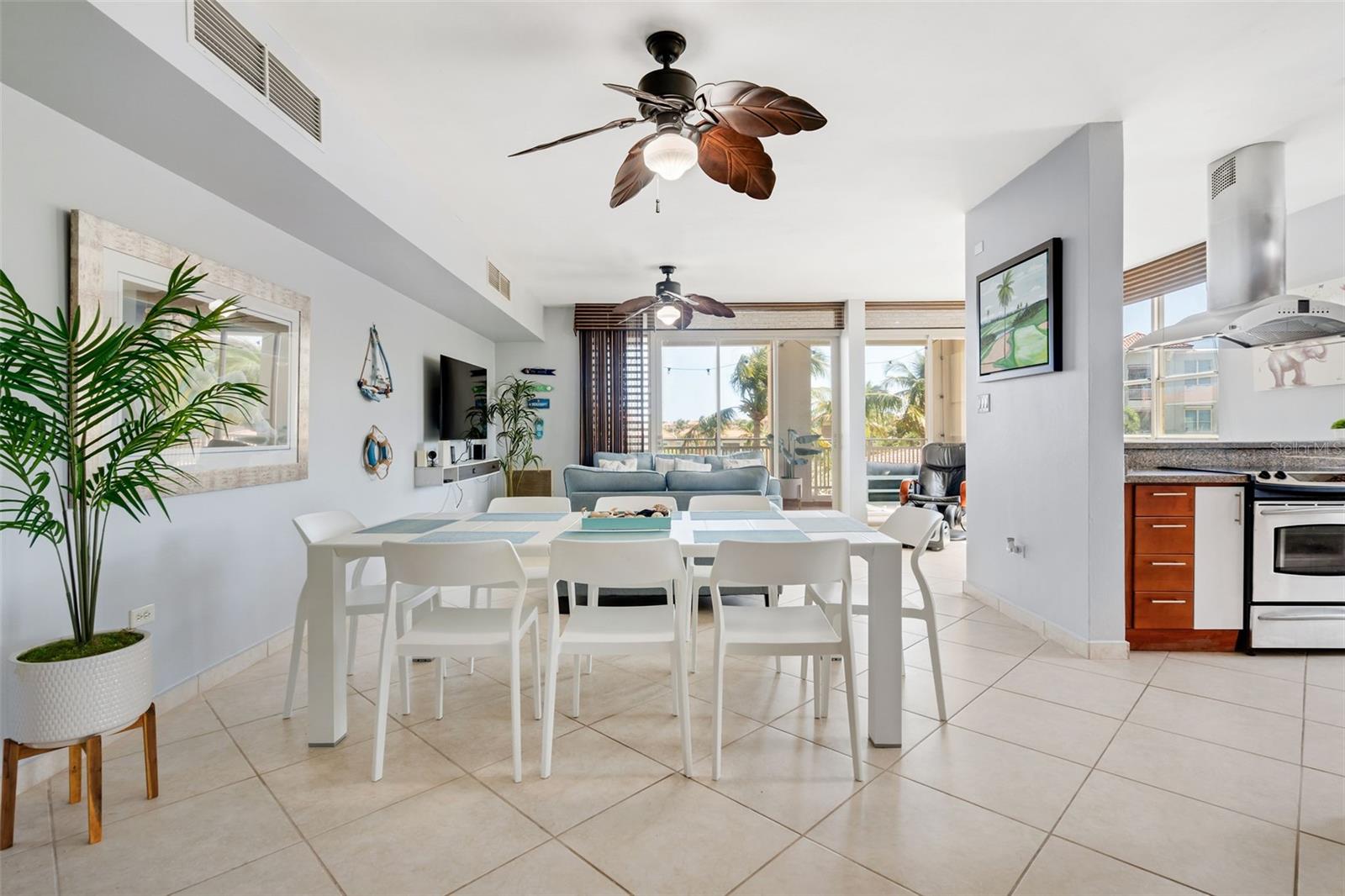75 Ocean Drive #336 Property Photo 29