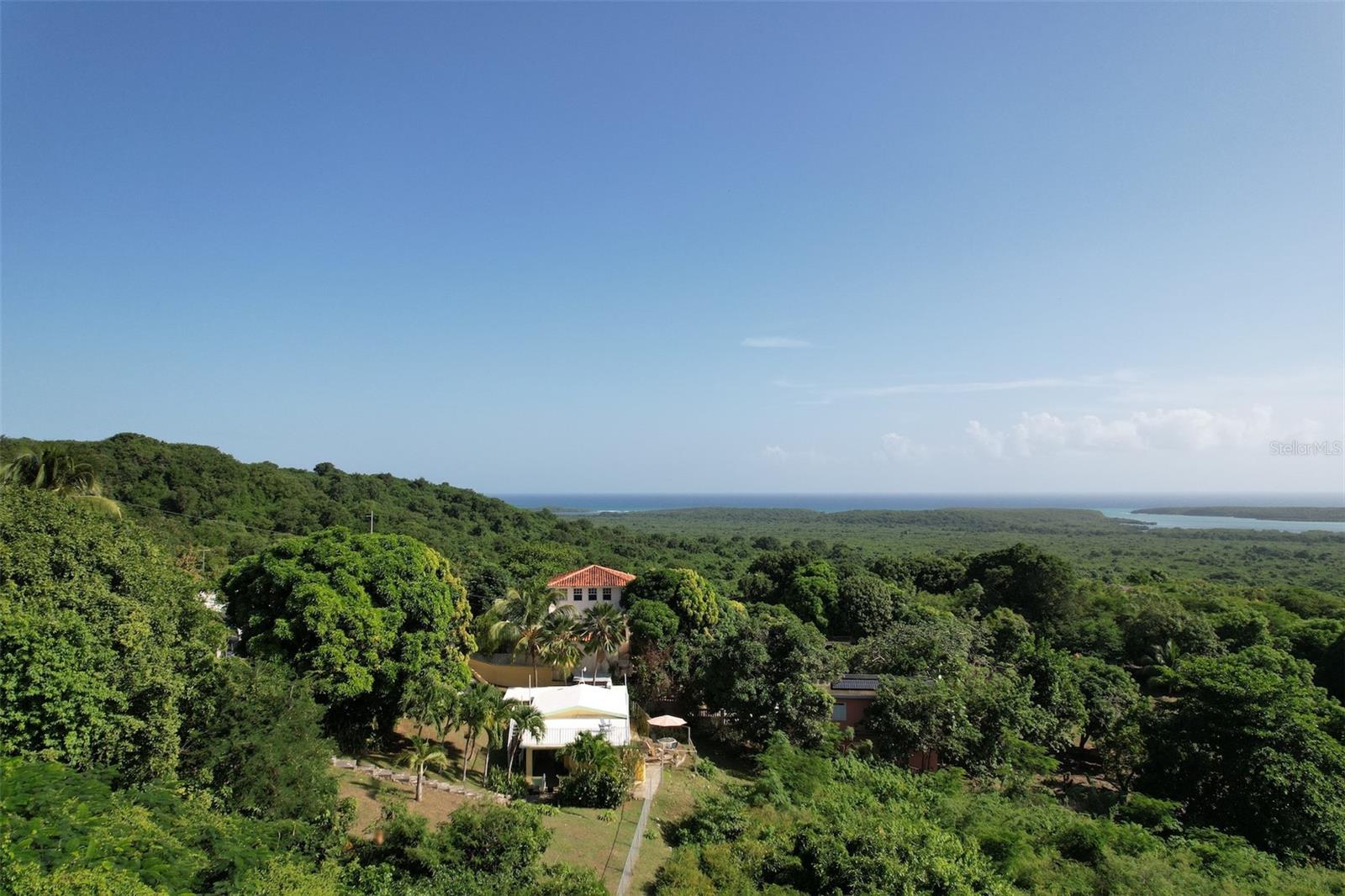 Number 28 Destino Property Photo 2
