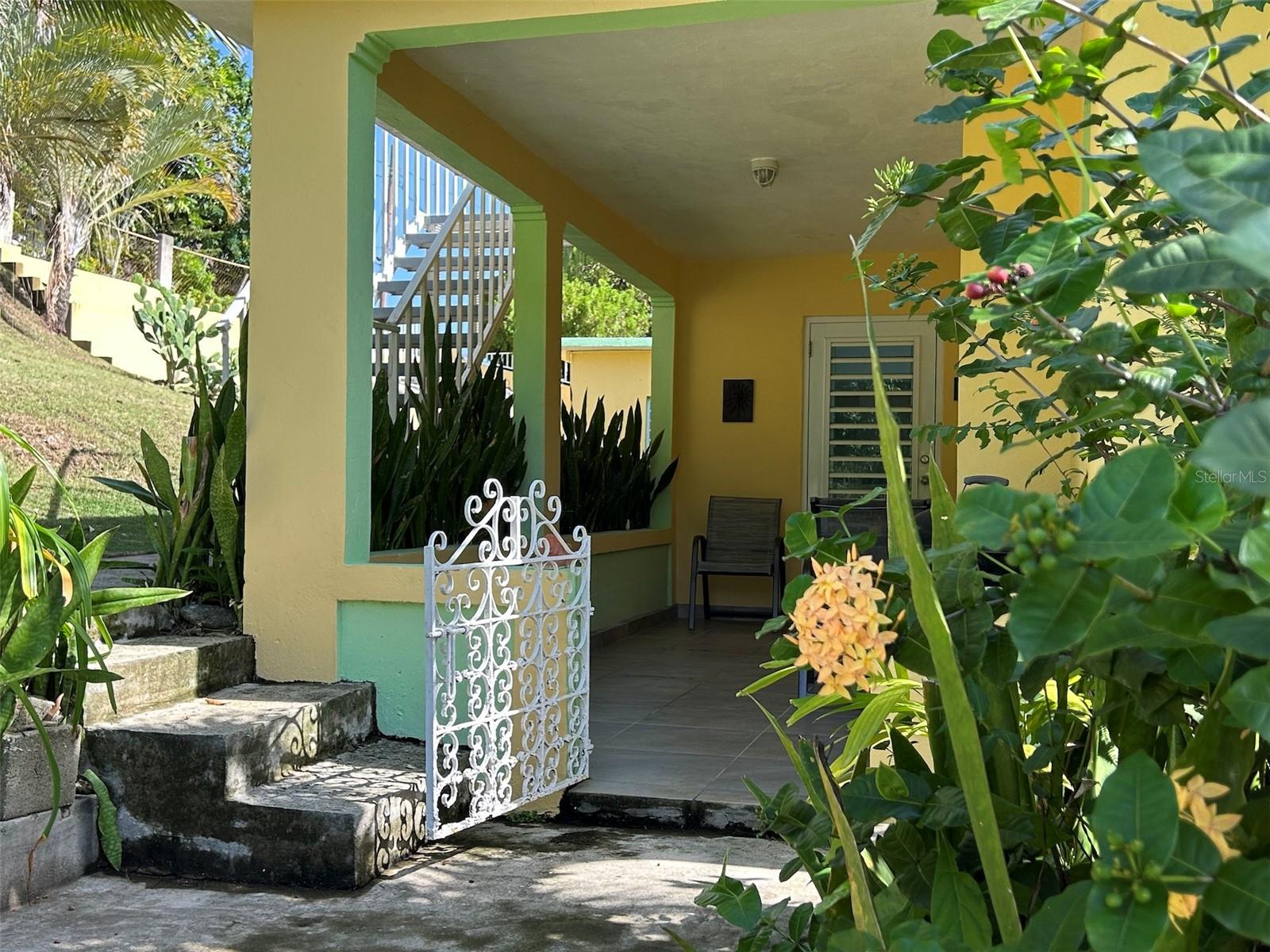 Number 28 Destino Property Photo 11