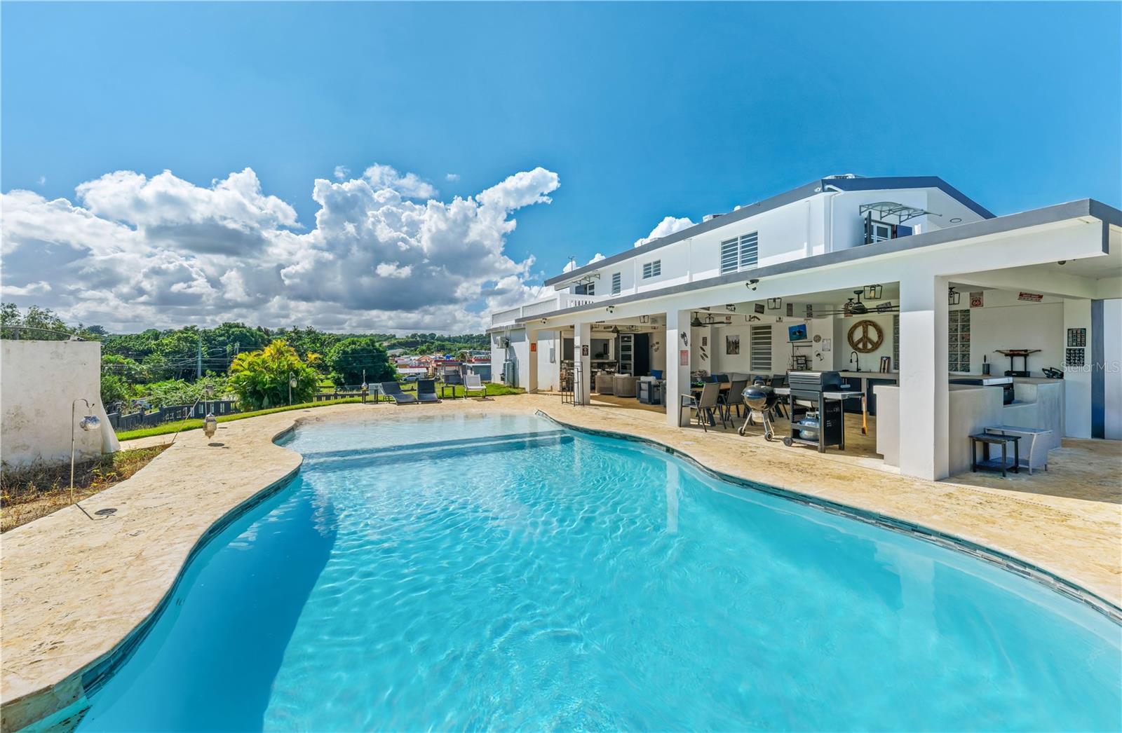 1 Pinar Del Mar St Property Photo 2