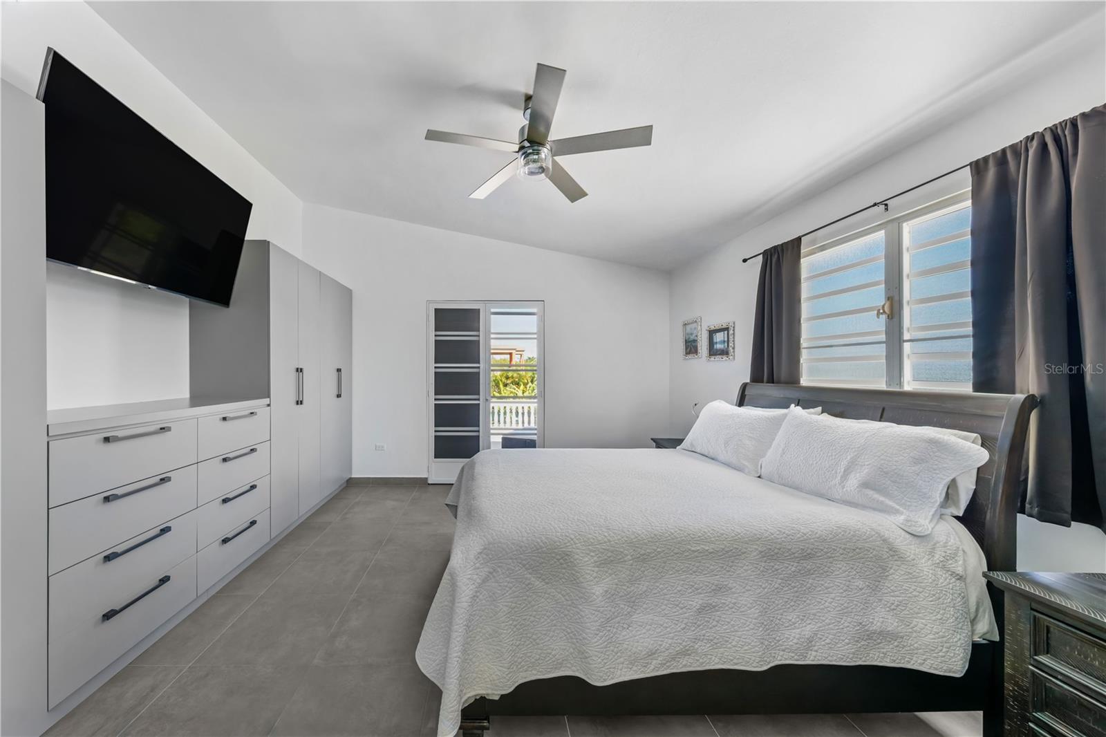 1 Pinar Del Mar St Property Photo 13