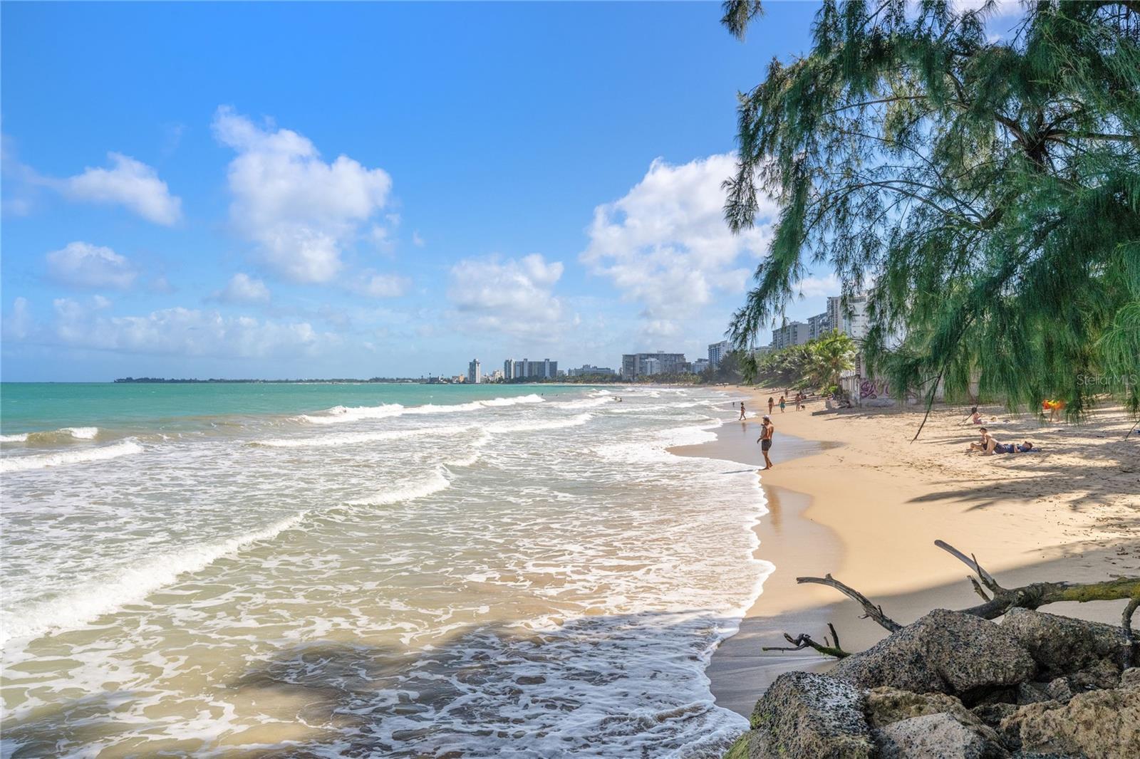 4123 Isla Verde Ave, Waldorf Tower #ph-4 Property Photo 34