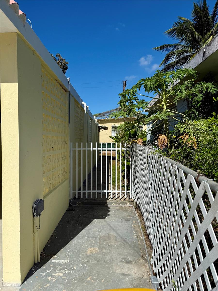 A-3 Calle Montemar Property Photo 22