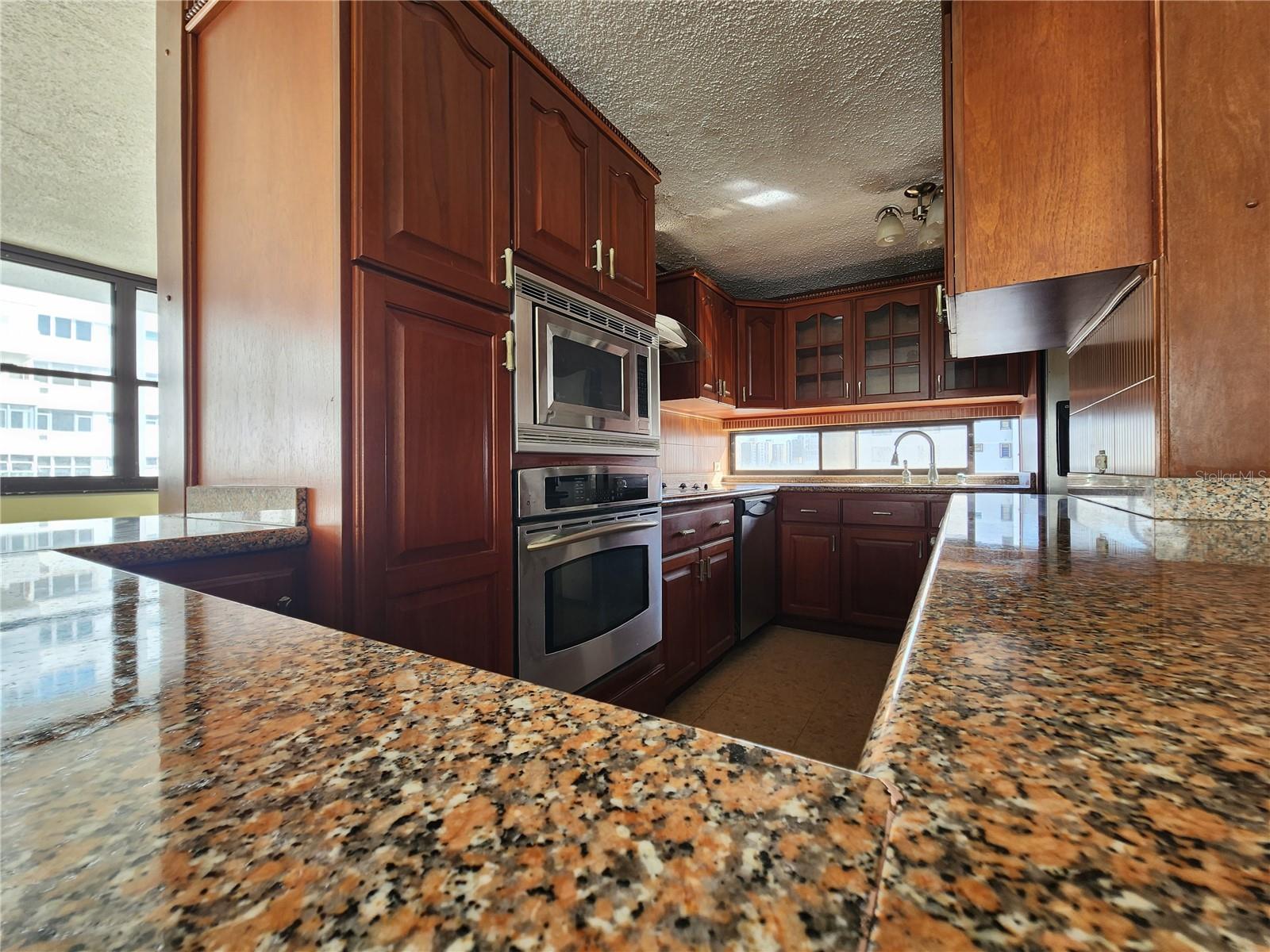 PR9117933 Property Photo 2