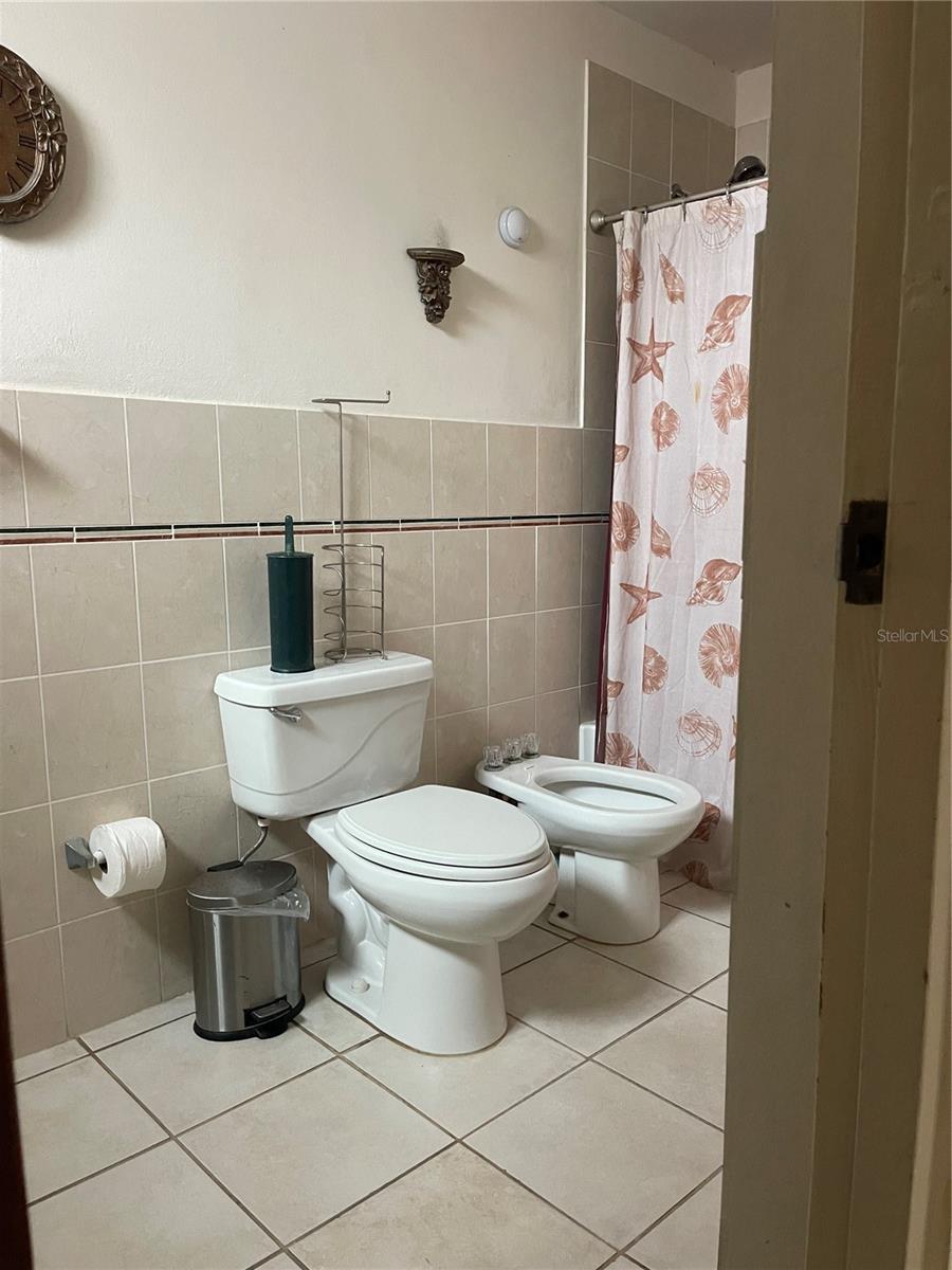 Cond.180 Carretera 194 Pr 180- Carr. Estatal No. 194 Ests #q-206 Property Photo 9