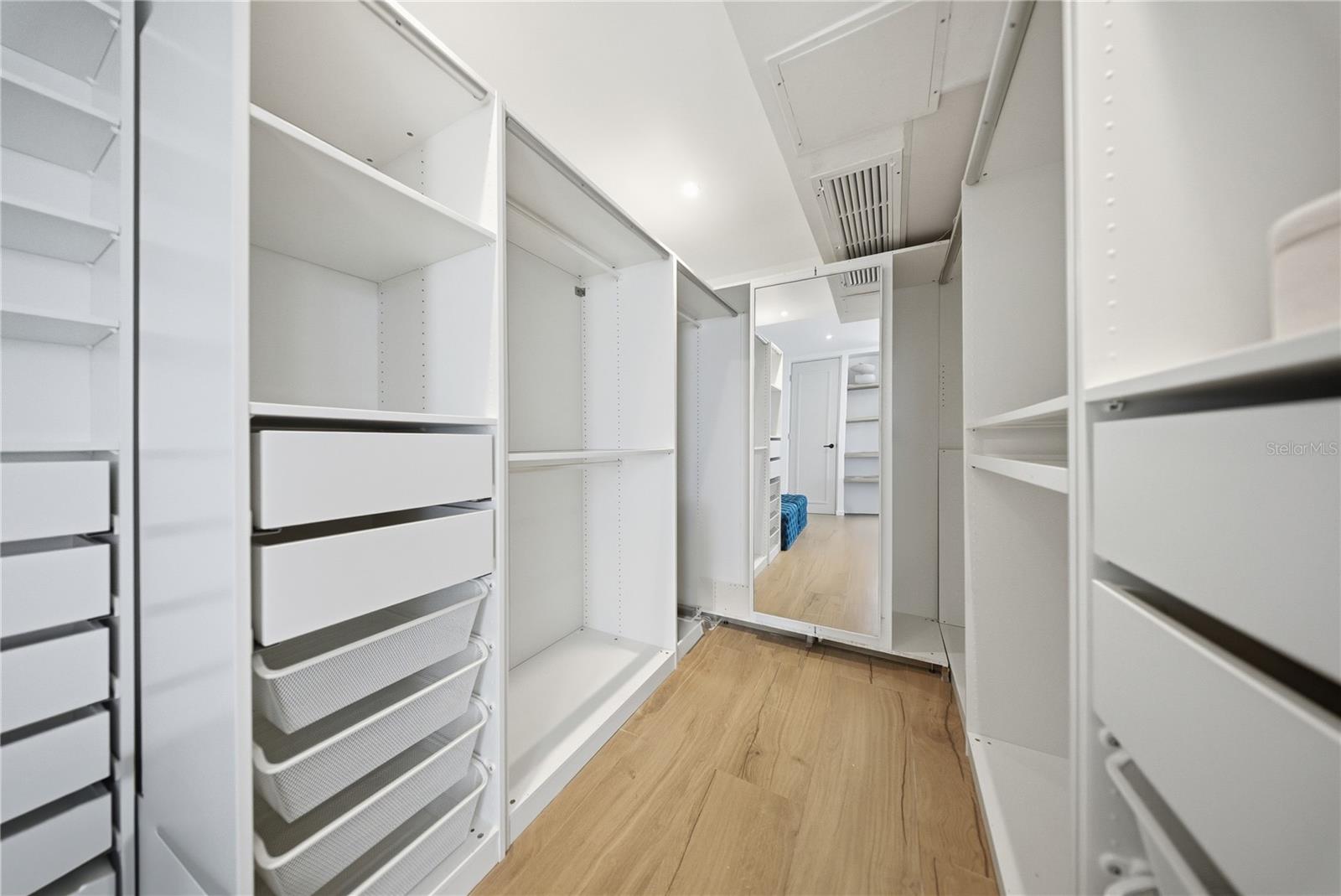 1 Cervantes #9 Ph Property Photo 23